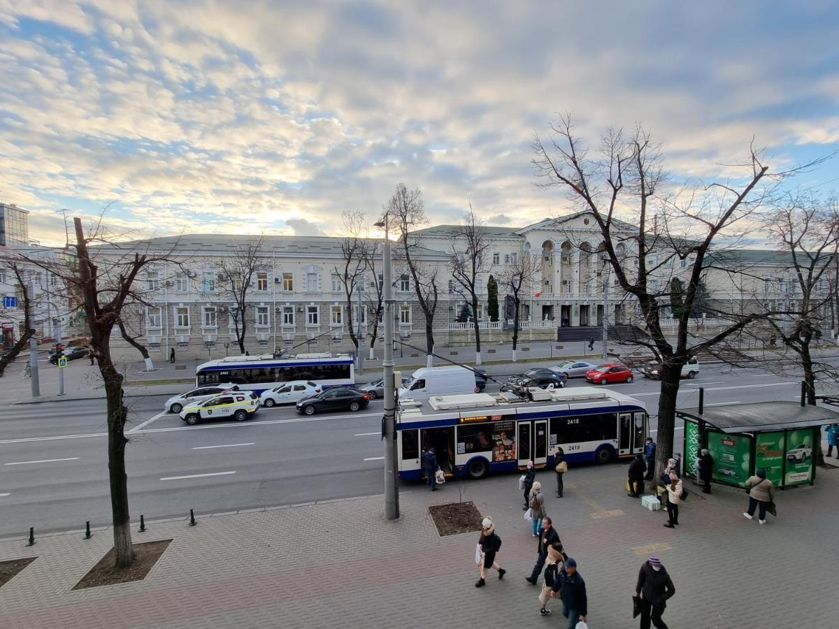 Stefan Cel Mare Boulevard Ultracentral Apartments In The Center Κισινάου Εξωτερικό φωτογραφία