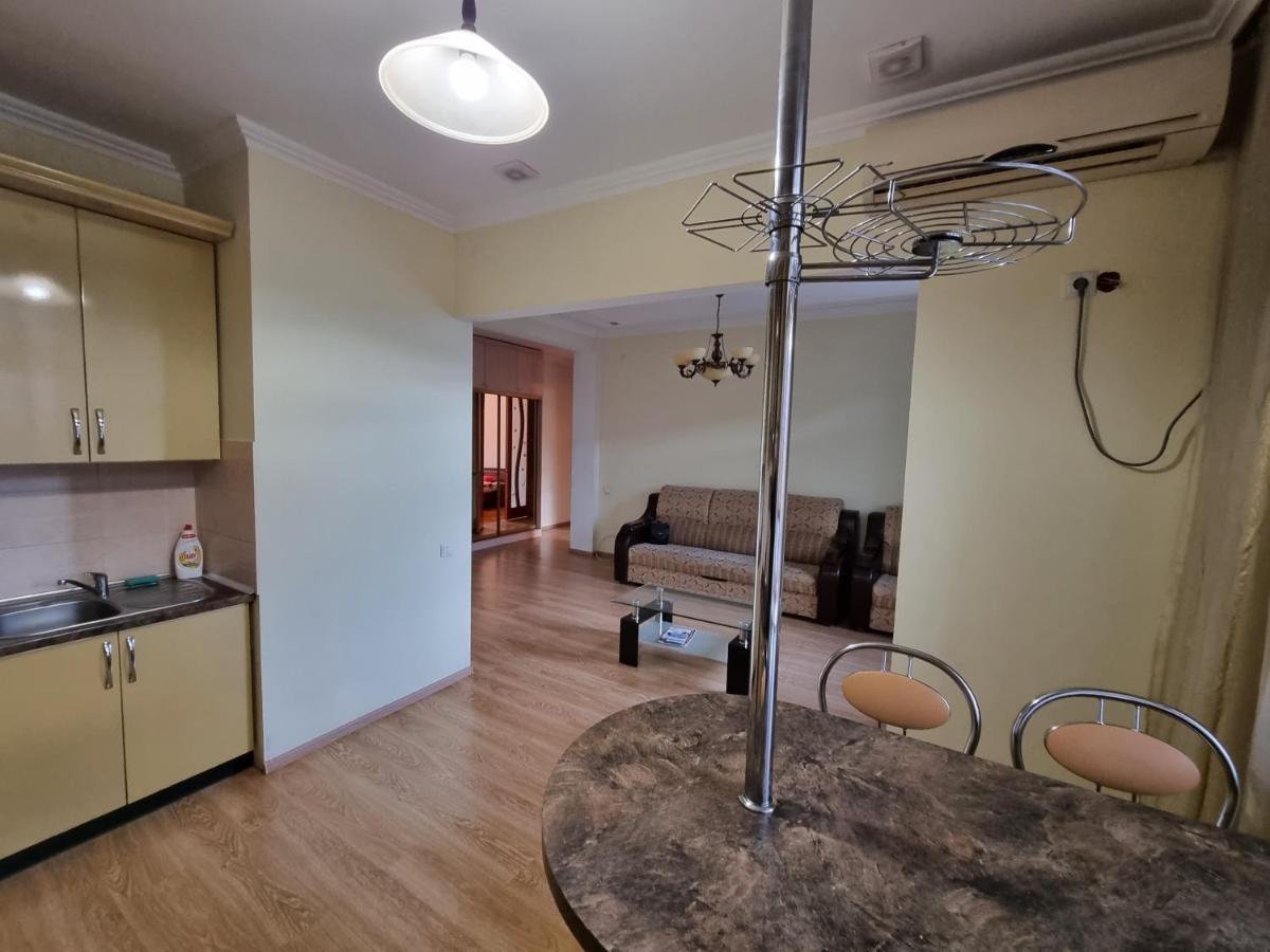 Stefan Cel Mare Boulevard Ultracentral Apartments In The Center Κισινάου Εξωτερικό φωτογραφία