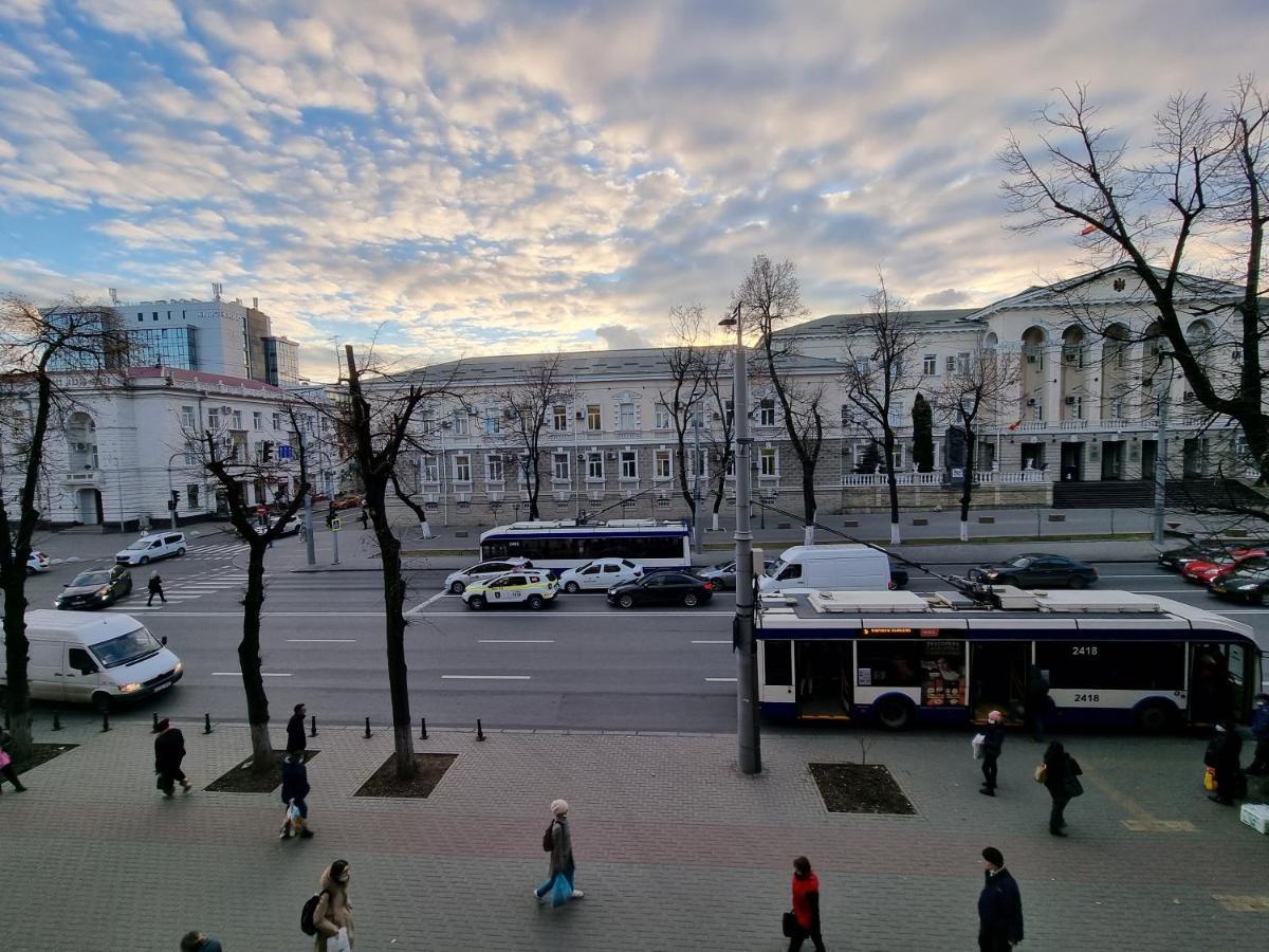Stefan Cel Mare Boulevard Ultracentral Apartments In The Center Κισινάου Εξωτερικό φωτογραφία
