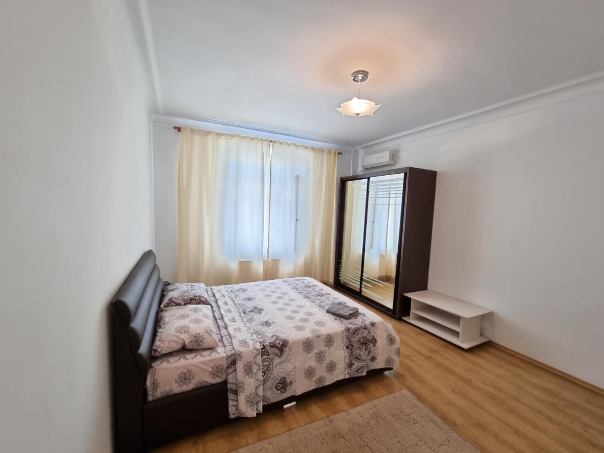 Stefan Cel Mare Boulevard Ultracentral Apartments In The Center Κισινάου Εξωτερικό φωτογραφία